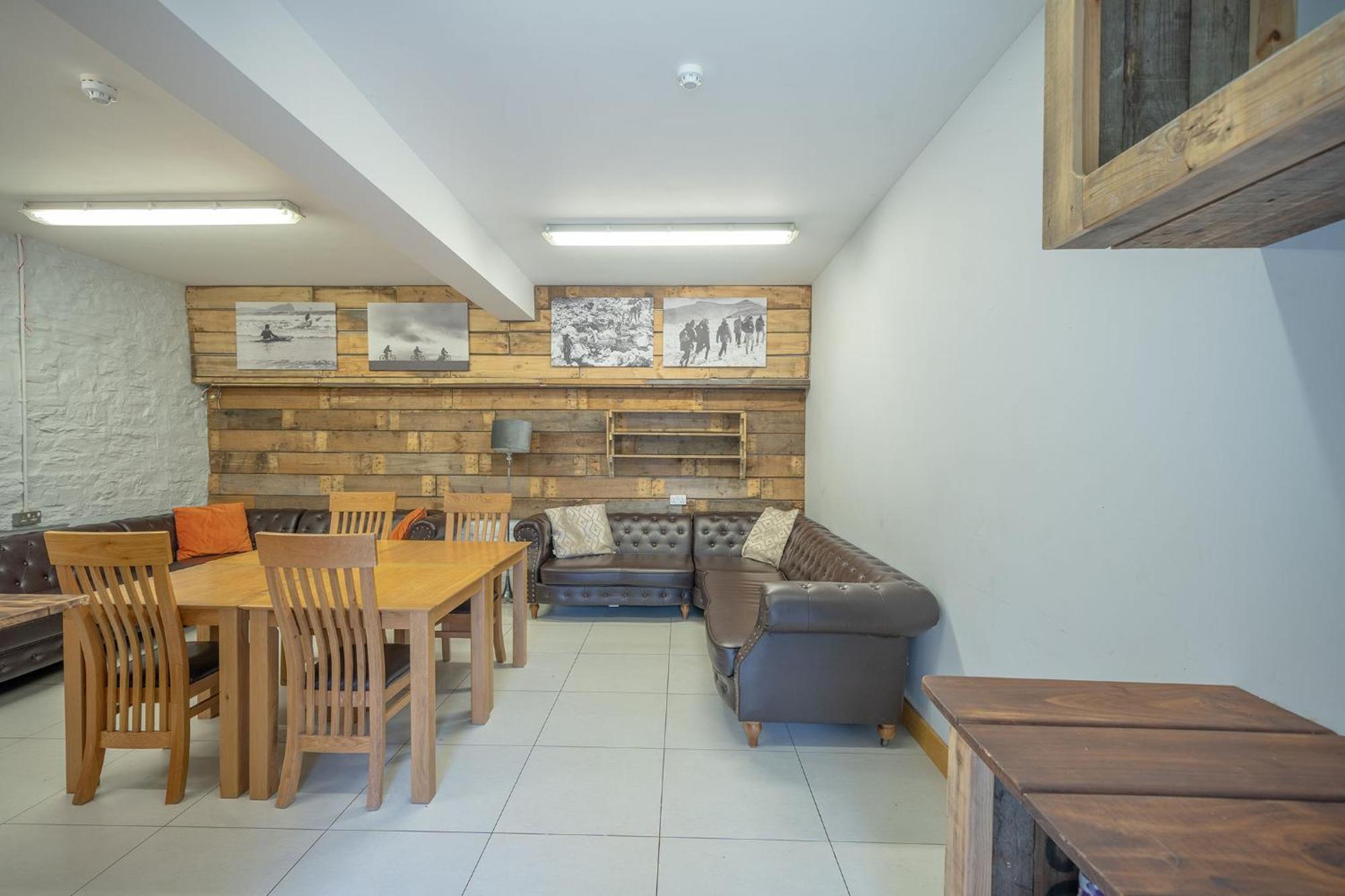 Glasbury River Wye Hostel מראה חיצוני תמונה